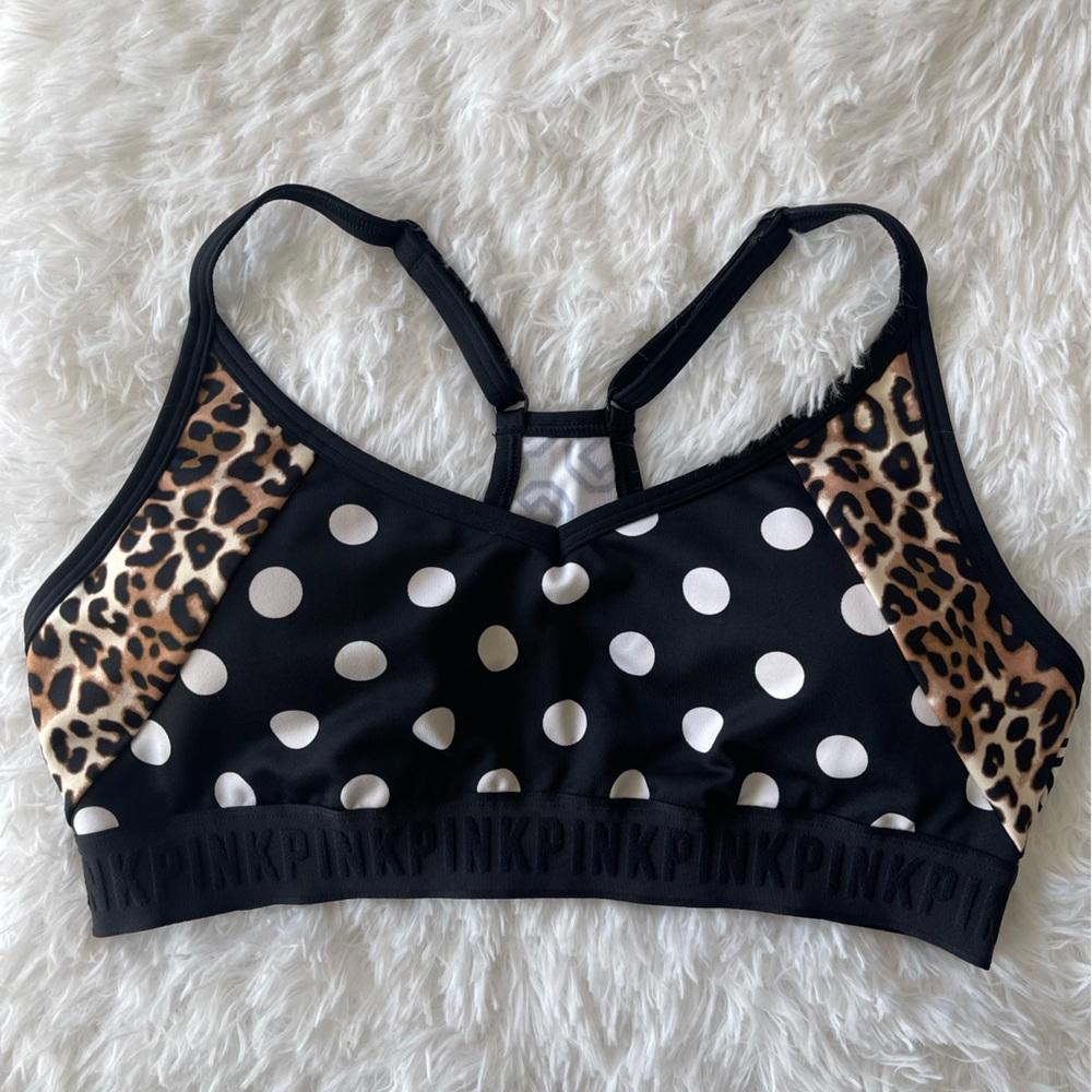 VS PINK Ultimate Lightly Lined Sports Bra | L